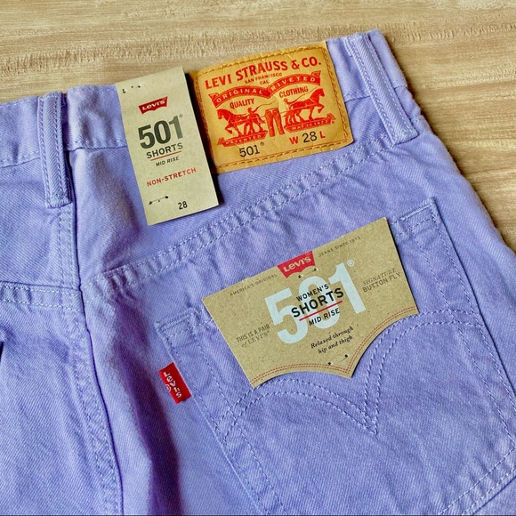 NWT Levi's Pastel Purple 501 Mid-Rise Shorts - Picture 4 of 5